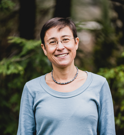 Dr. Davnah Urbach